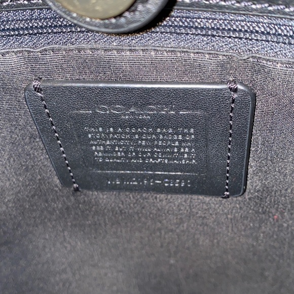 Coach City Tote Signature Logo Canvas Large Tote with Bee Print Like New - Picture 6 of 14